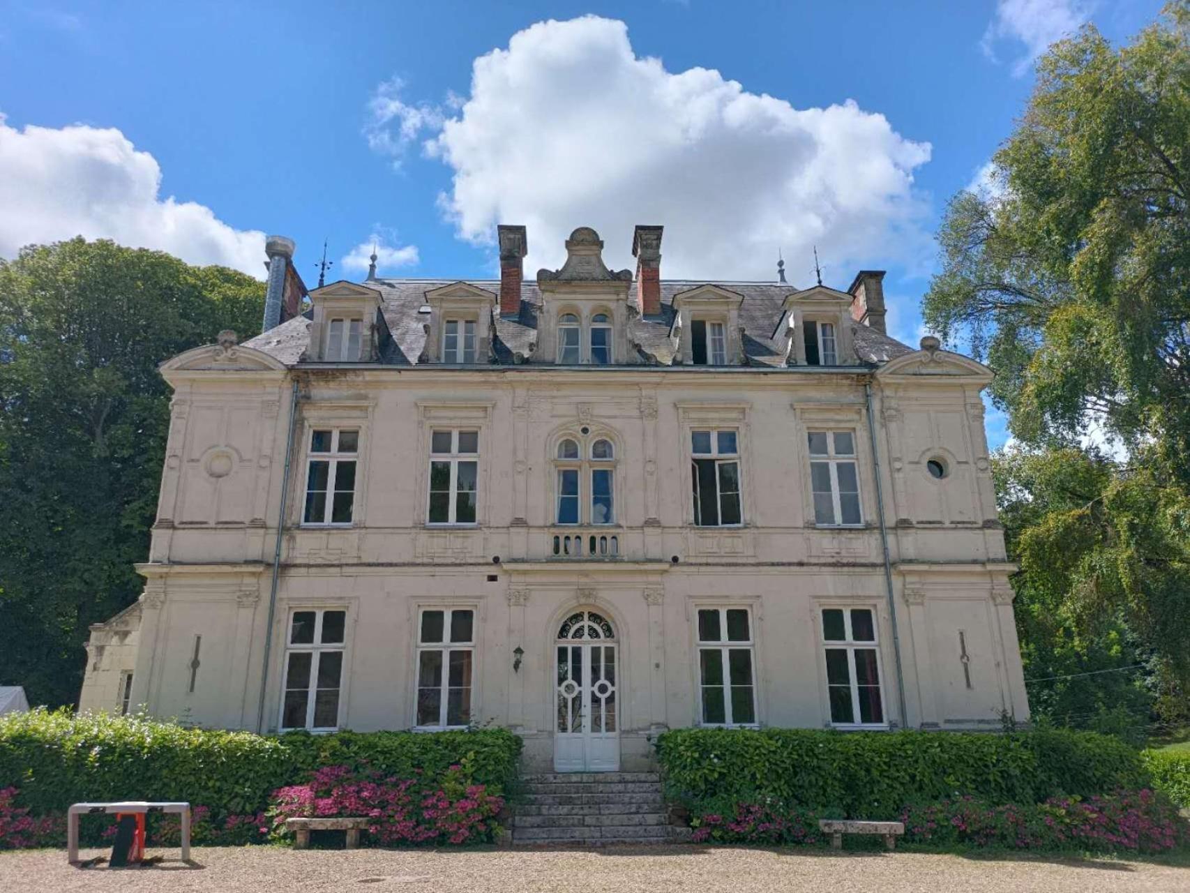 Chateau De Vallagon 蒙特里夏尔 外观 照片