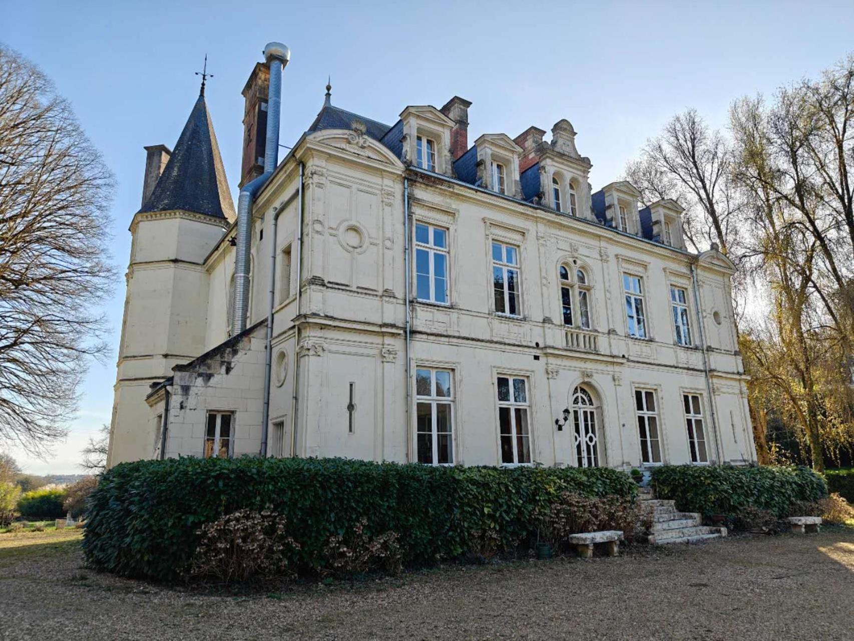 Chateau De Vallagon 蒙特里夏尔 外观 照片